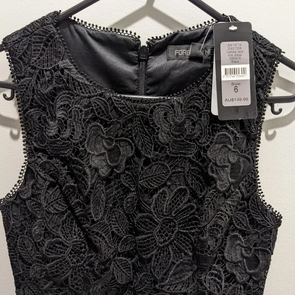 Forever New Size 6 - Picture 2 of 3